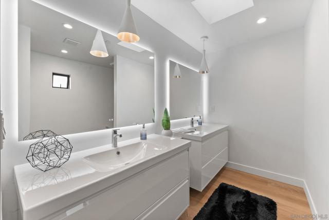 3653 Wilson Ave, San Diego CA: https://media.crmls.org/mediaz/dc0c2910-3dd3-46f3-aa46-3bc02c1cfd97.jpg