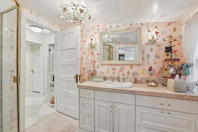 14262 Laurel Place, Guerneville CA: https://media.crmls.org/mediaz/dc0c2e8c-1f80-410e-96ea-3b8c933d06d0.jpg