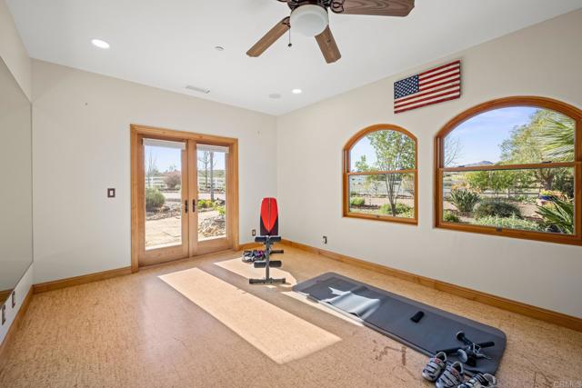 15636 Sage Hill Drive, Ramona CA: https://media.crmls.org/mediaz/dc0c9ca0-ff80-49b0-9ae2-b618a1dc51b2.jpg