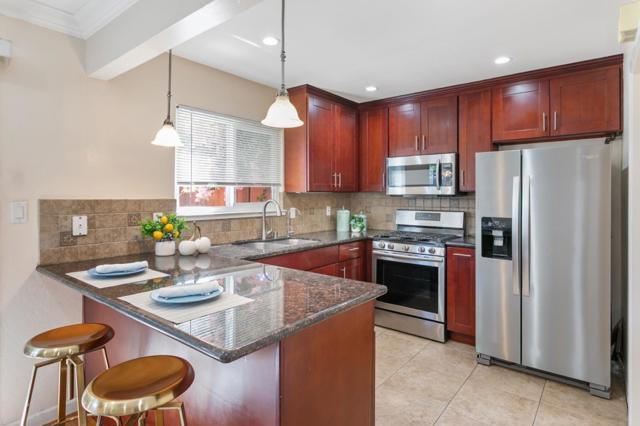 40189 Santa Teresa, Fremont CA: https://media.crmls.org/mediaz/dc0f322d-a882-49d9-b625-c88f82fc1194.jpg