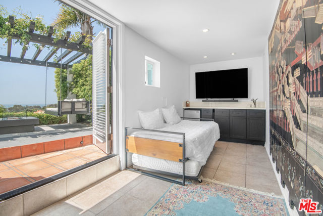 Drew Fenton | 6311 Tantalus Drive Malibu CA | MLS: 7276951