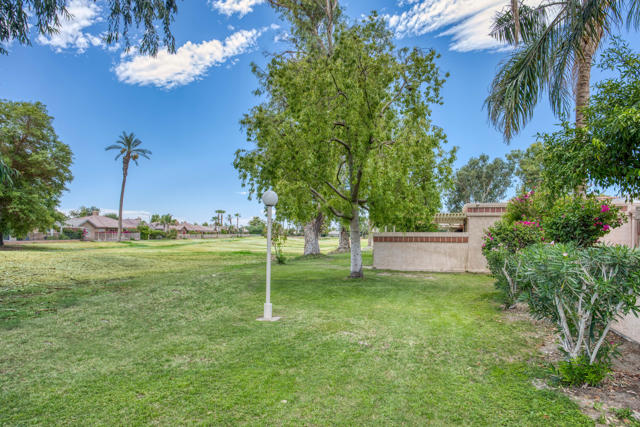 49210 Douglas Street Street, Indio CA: https://media.crmls.org/mediaz/dc127ec9-4d58-4a0b-bc42-a6ae0a16329b.jpg