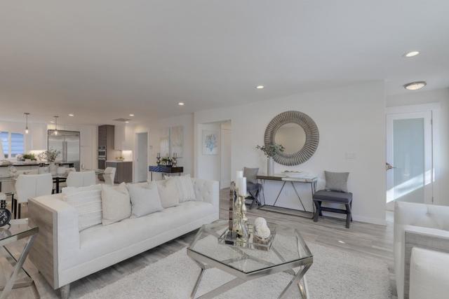 116 Daphne Way, East Palo Alto CA: https://media.crmls.org/mediaz/dc14b145-51fb-423e-a3c9-e8af3f419015.jpg