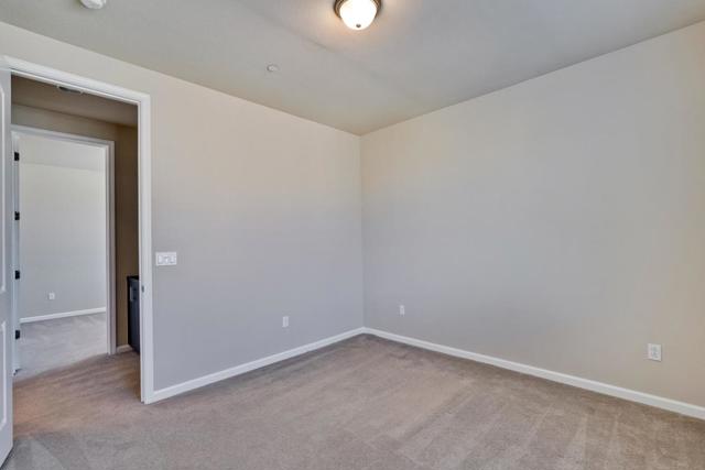 867 Maple Place, East Palo Alto CA: https://media.crmls.org/mediaz/dc182304-c96d-4794-bb6f-9e5b83489732.jpg