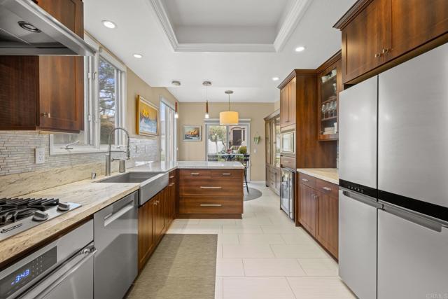 Detail Gallery Image 10 of 34 For 3358 Caminito Luna Nueva, Del Mar,  CA 92014 - 3 Beds | 2/1 Baths