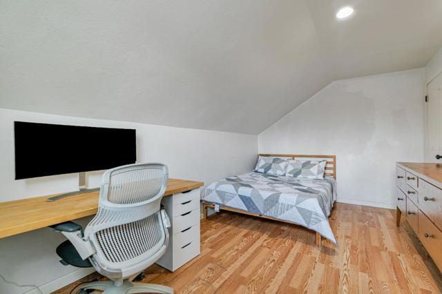 351 S 23rd Street, San Jose CA: https://media.crmls.org/mediaz/dc1a05e8-1933-4188-968f-0c9a05c4b361.jpg