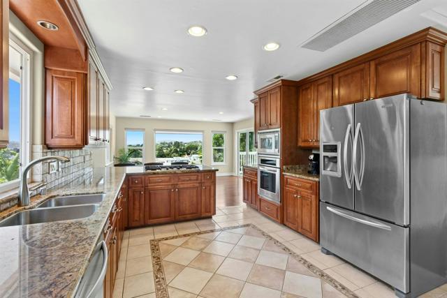 17058 Cloudcroft Drive, Poway CA: https://media.crmls.org/mediaz/dc1ad518-b229-4d00-96ca-f68567c02afa.jpg
