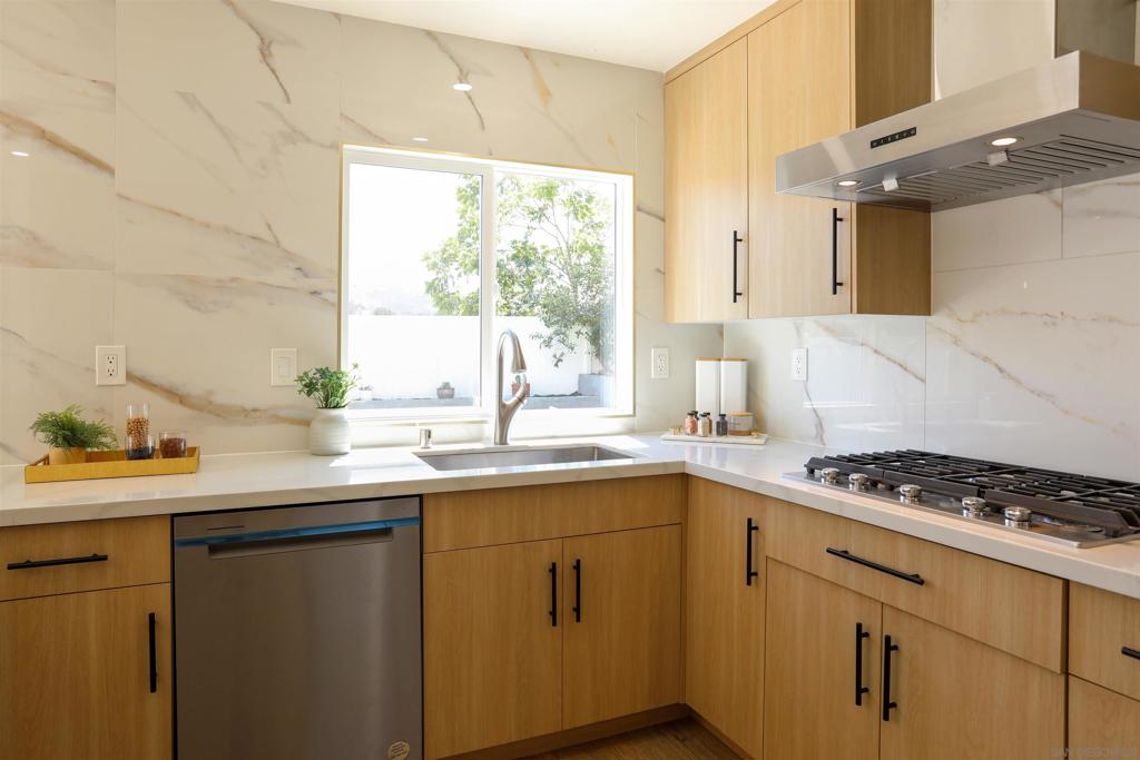 11359 Polaris Dr - photo 17