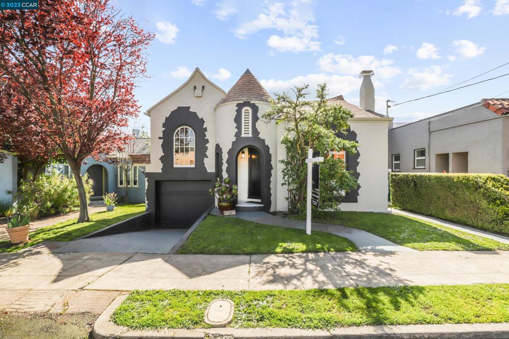 3237 Bona St, Oakland, CA 94601