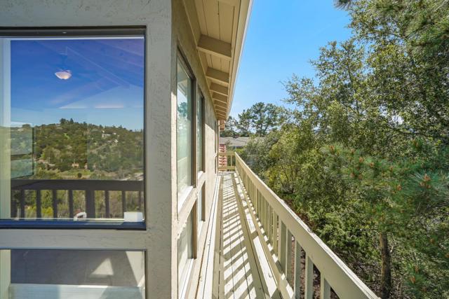 79 Muth Drive, Orinda CA: https://media.crmls.org/mediaz/dc1c88df-7cfb-4415-8098-83b52511f4ed.jpg