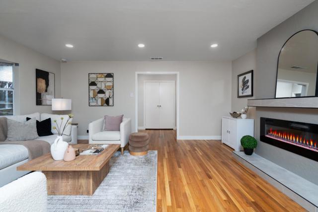 2715 Millbrae Way, San Jose CA: https://media.crmls.org/mediaz/dc1d2820-9c1e-4e8c-a2b8-1e9187b2288a.jpg