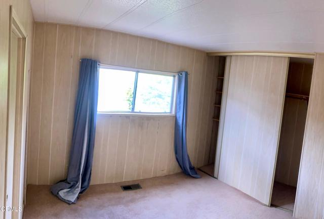 16 Isabel Avenue, Camarillo CA: https://media.crmls.org/mediaz/dc1f168e-130d-433f-876b-4effaf85f1ec.jpg