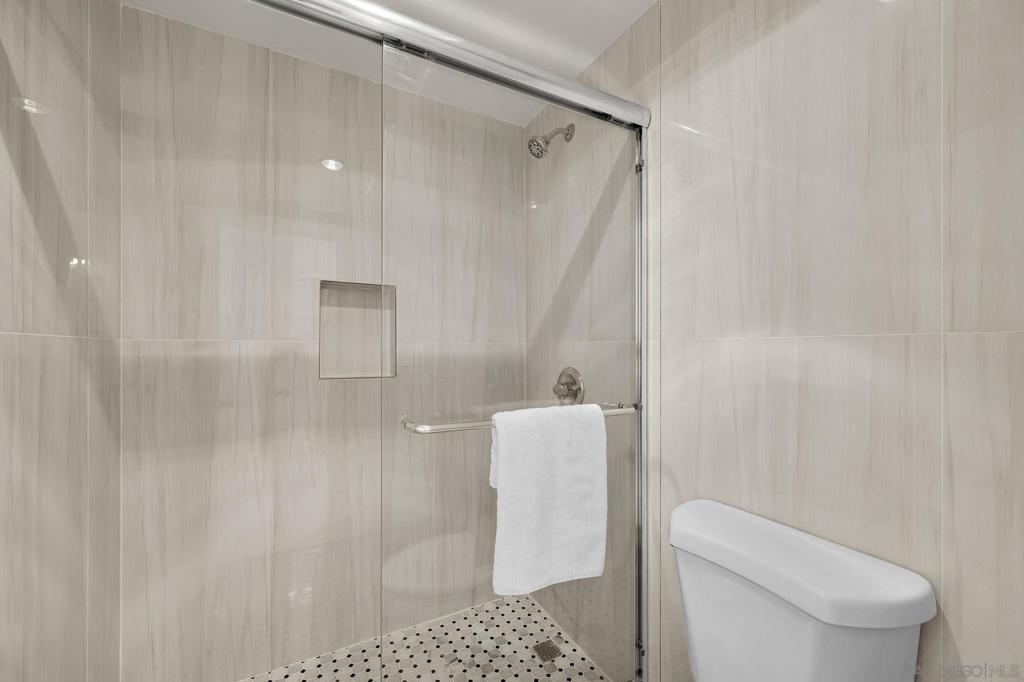 4135 Porte De Merano - photo 17