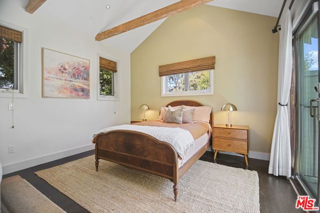 1210 Cabrillo Avenue, Venice CA: https://media.crmls.org/mediaz/dc201676-493c-4c2d-9165-7def19faafa2.jpg