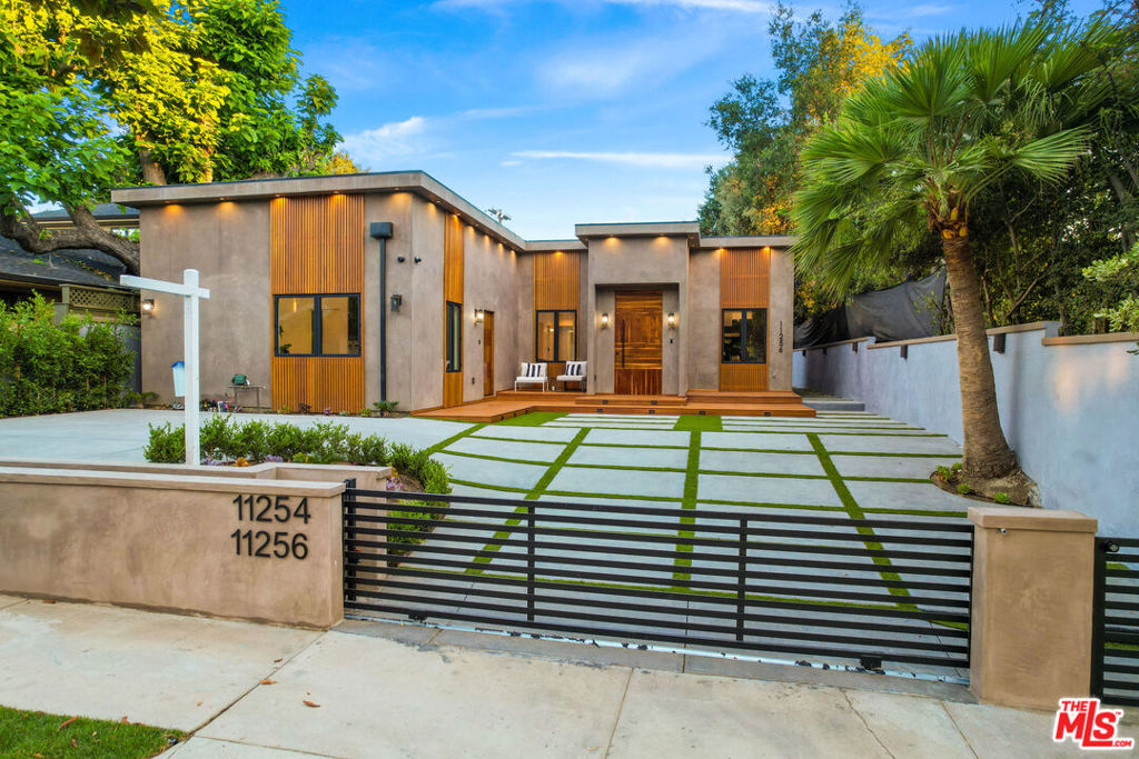 11256 Valley Spring Lane, Studio City, CA 91602