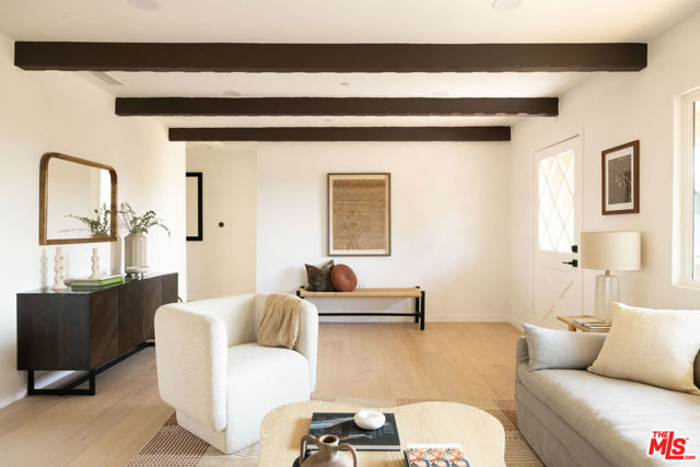 1336 Armadale Avenue, Los Angeles CA: https://media.crmls.org/mediaz/dc20c6bf-4480-4c52-a6d5-dacd475164b5.jpg