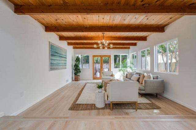 506 Bayview Drive, Aptos CA: https://media.crmls.org/mediaz/dc21e36f-a9ad-4f27-8ce7-aaf2110edbb6.jpg