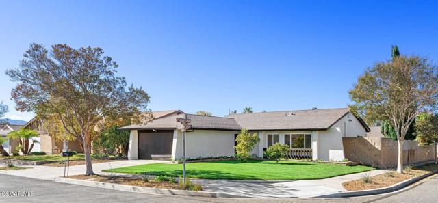 2091 Marter Avenue, Simi Valley CA: https://media.crmls.org/mediaz/dc2232b4-8628-4814-8d2b-2ccbad79a7ae.jpg