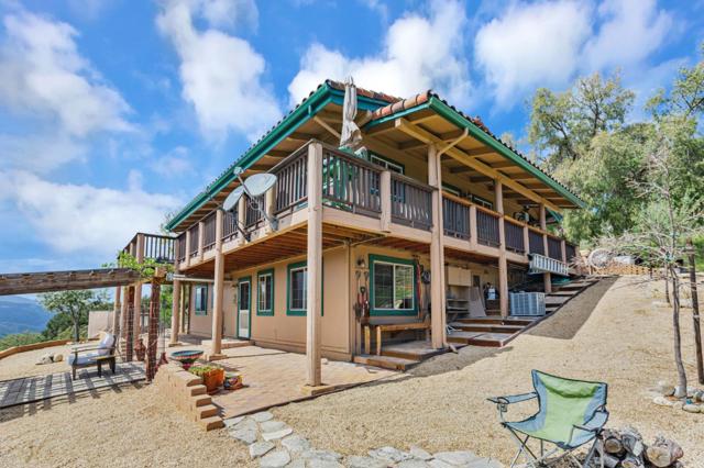 18 Asoleado Drive, Carmel Valley CA: https://media.crmls.org/mediaz/dc2270b0-811b-4888-a688-a3829fea32ab.jpg