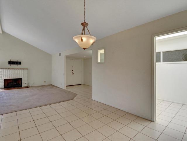 35738 Calle Montigo, Cathedral City CA: https://media.crmls.org/mediaz/dc22a2eb-3aa2-4e22-9f0b-2e51afe50eb4.jpg