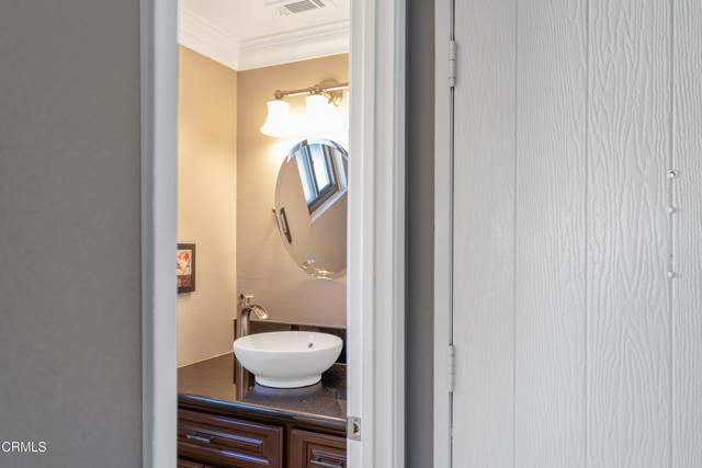 Detail Gallery Image 14 of 32 For 425 E Brookport St, Covina,  CA 91722 - 3 Beds | 3 Baths