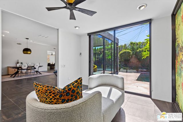 Image 19 of 39 For 1075 Suntan Lane