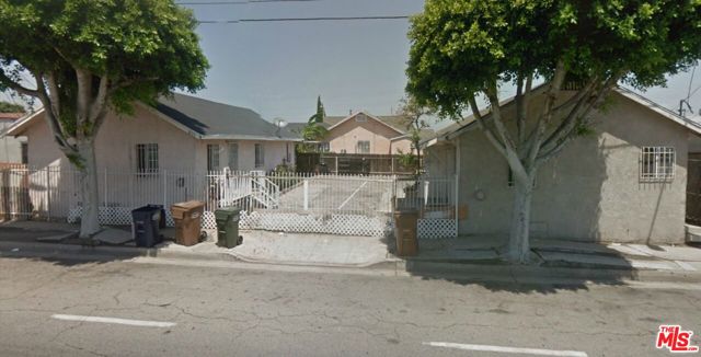1031 Century Boulevard, Los Angeles, California 90044, ,Multi-Family,For Sale,Century,24409465