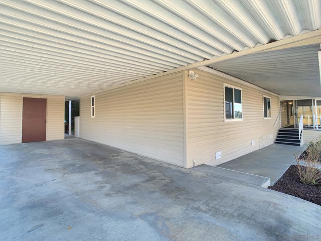 1930 W San Marcos Blvd, San Marcos CA: https://media.crmls.org/mediaz/dc25e617-6eff-46bb-b156-ea1ecbae9b59.jpg