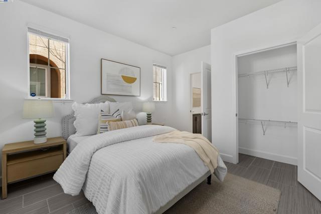 38930 Lemongrass Way, Newark CA: https://media.crmls.org/mediaz/dc25feca-8437-43c5-8c27-808c7010bb29.jpg