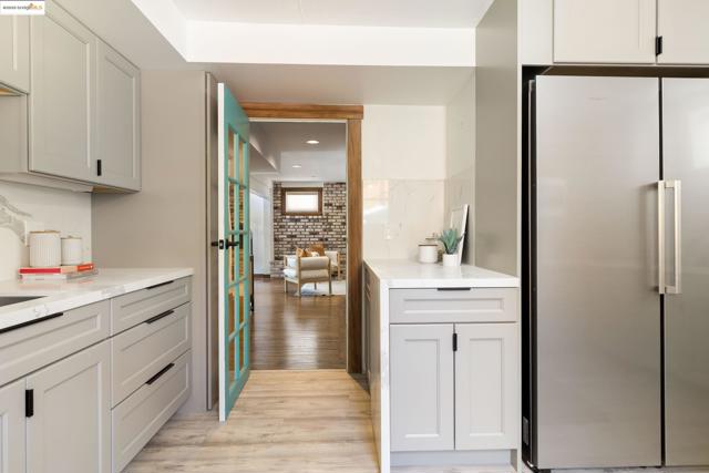 769 Santa Ray Ave, Oakland CA: https://media.crmls.org/mediaz/dc26845e-959e-45a2-8be0-86d5dd947544.jpg