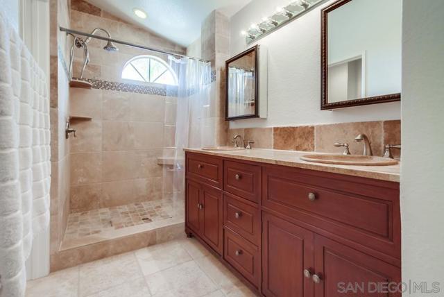 14846 Heather Glen Way, San Diego, California 92128, 3 Bedrooms Bedrooms, ,3 BathroomsBathrooms,Single Family Residence,For Sale,Heather Glen Way,250019811SD