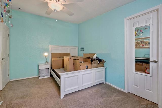 13162 Highway 8 Business, El Cajon CA: https://media.crmls.org/mediaz/dc281f32-1713-4fe9-bf9c-1f770d743d75.jpg