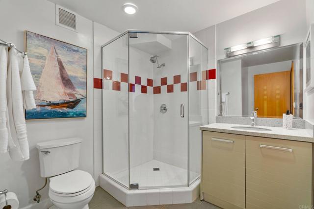 Detail Gallery Image 22 of 34 For 550 Seagaze Dr #26,  Oceanside,  CA 92054 - 1 Beds | 2 Baths