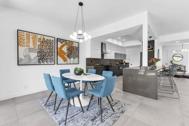 469 E Mariposa Drive, Palm Springs CA: https://media.crmls.org/mediaz/dc296e03-c3ea-4d5b-a4ff-8c581c5d7f34.jpg
