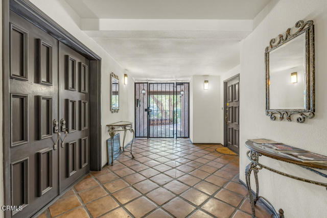 Detail Gallery Image 2 of 27 For 601 E California Bld #306,  Pasadena,  CA 91106 - 2 Beds | 2 Baths