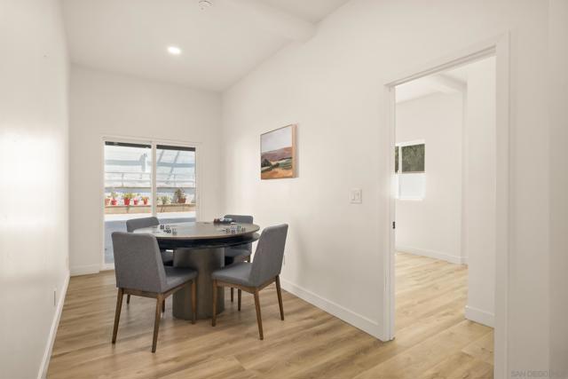 3781 Ashford St, San Diego CA: https://media.crmls.org/mediaz/dc2c7199-8f96-4444-8fdd-9ceffab188c6.jpg