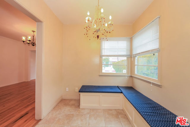 10655 Cushdon Avenue, Los Angeles CA: https://media.crmls.org/mediaz/dc2fb80c-2778-4d31-b705-10fc782adcde.jpg