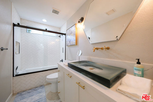 Image 13 of 28 For 67965 Verona Road