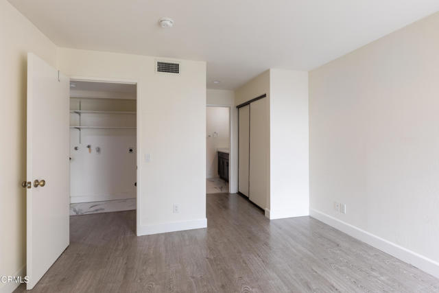 Detail Gallery Image 14 of 32 For 4041 via Marisol #210,  Los Angeles,  CA 90042 - 2 Beds | 2 Baths