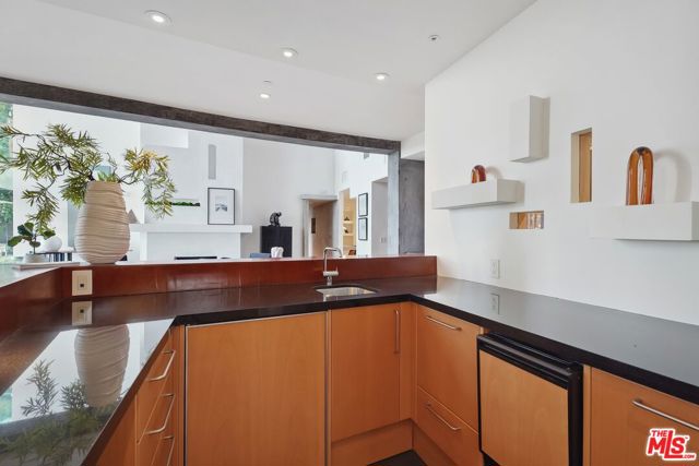 Drew Fenton | 2238 Stradella Road Los Angeles CA | MLS: 7146922
