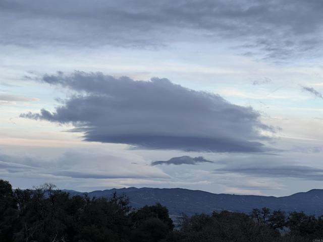 25770 E GRADE ROAD, Santa Ysabel CA: https://media.crmls.org/mediaz/dc323053-ad6f-4d59-92f9-4c3f9e847107.jpg