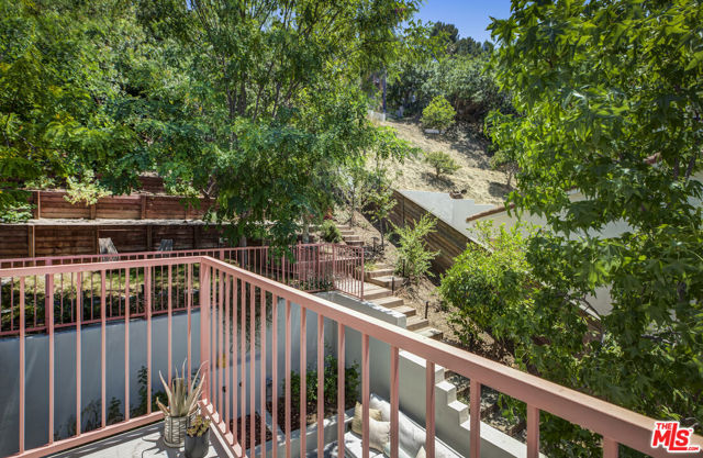 4614 San Andreas Avenue, Los Angeles CA: https://media.crmls.org/mediaz/dc32b961-18f9-4022-8447-c8ddf2624671.jpg