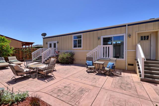 268 Cherry Court, Morgan Hill CA: https://media.crmls.org/mediaz/dc337449-5aa8-4de3-815e-6d0219bf94b0.jpg