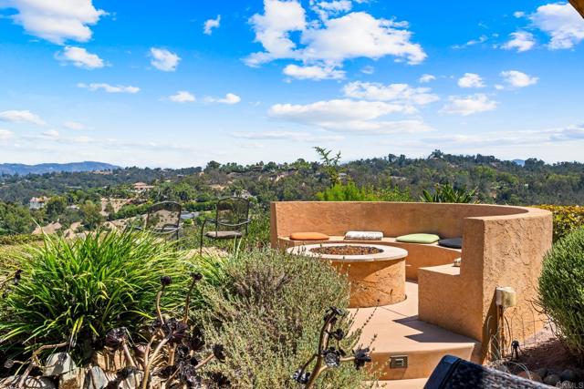 Detail Gallery Image 27 of 46 For 736 San Mario Drive, Solana Beach,  CA 92075 - 4 Beds | 2/1 Baths