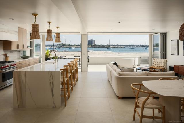 Image 4 of 67 For 2841 Bayside Walk