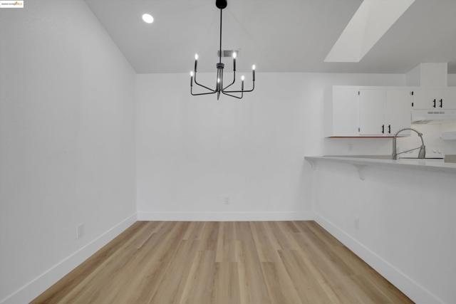 835 Villa Ter, Brentwood CA: https://media.crmls.org/mediaz/dc359a77-e4f5-4419-9ba9-33d99e70916e.jpg