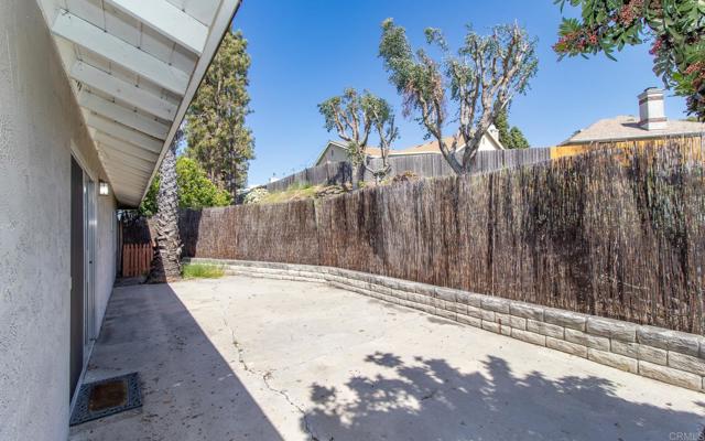 Detail Gallery Image 24 of 32 For 5402 Old Ranch Rd, Oceanside,  CA 92057 - 3 Beds | 2 Baths