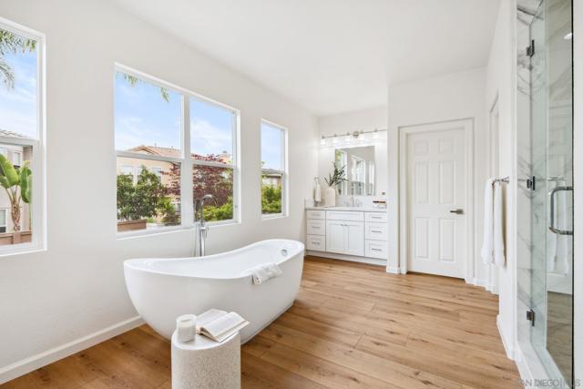 13133 Via Canyon Dr, San Diego CA: https://media.crmls.org/mediaz/dc3b6c25-7ee8-444f-bfa9-c8bc16e0263a.jpg