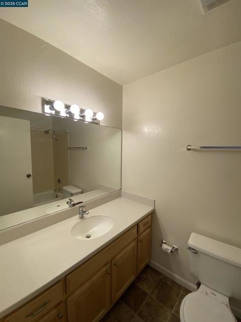 2730 Oak Road, Walnut Creek CA: https://media.crmls.org/mediaz/dc3c4e26-15a4-427c-9c78-e7c0dbdccbac.jpg