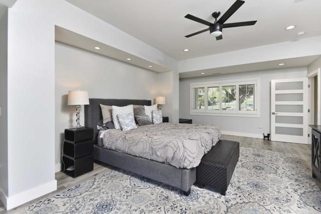 7068 Estrella De Mar, Carlsbad CA: https://media.crmls.org/mediaz/dc3c7290-5ac7-4b3b-8166-30dbd6faa5bd.jpg